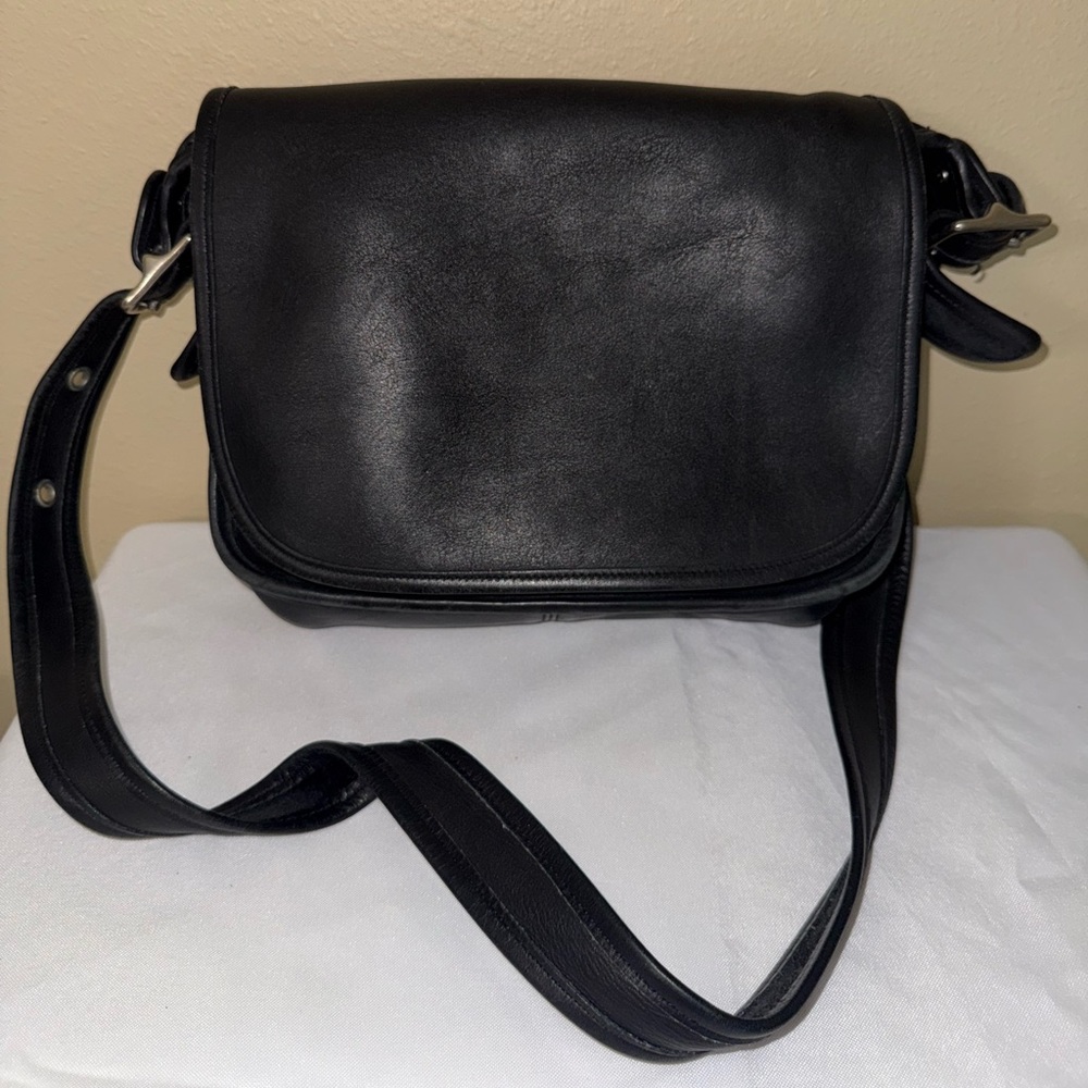 Coach Vintage Black Leather Crossbody Bag